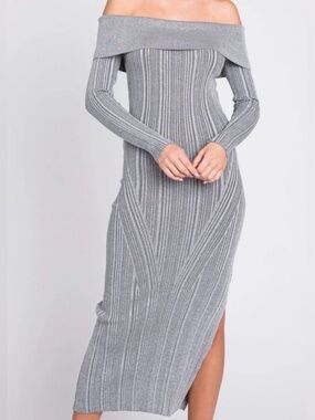 NWT Le Lis Off-Shoulder Ribbed Maxi Dress - Gray